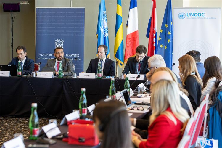 Slika /slike/Fotografije Dubrovnik 2023/Foto nasalovna.jpg